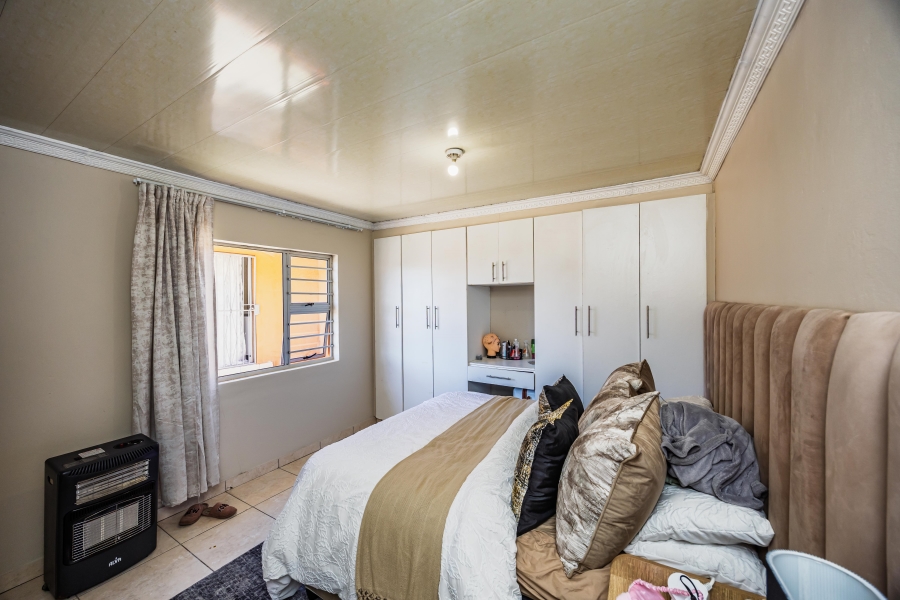 10 Bedroom Property for Sale in Greenfields Eastern Cape